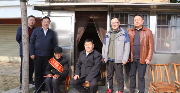 年味渐浓情更浓——民革省委会副主委印仕柏来常开展走访慰问活动